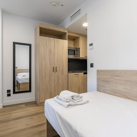 מדריד Micampus Xaudaro Student Residence מראה חיצוני תמונה