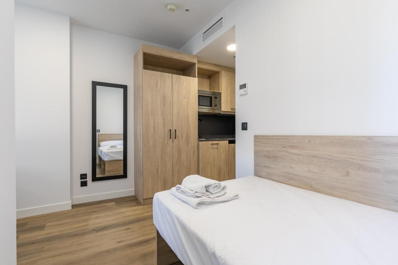 מדריד Micampus Xaudaro Student Residence מראה חיצוני תמונה