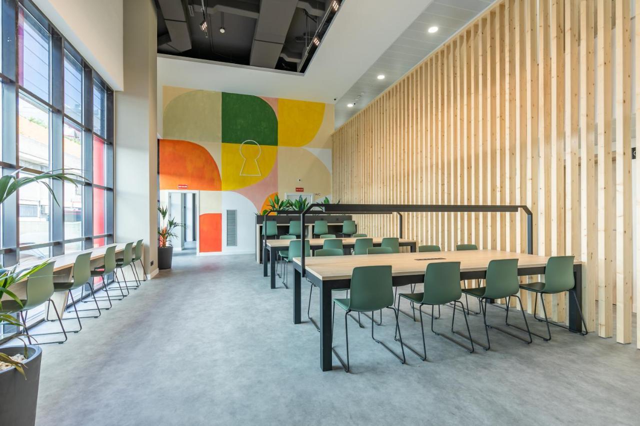 מדריד Micampus Xaudaro Student Residence מראה חיצוני תמונה