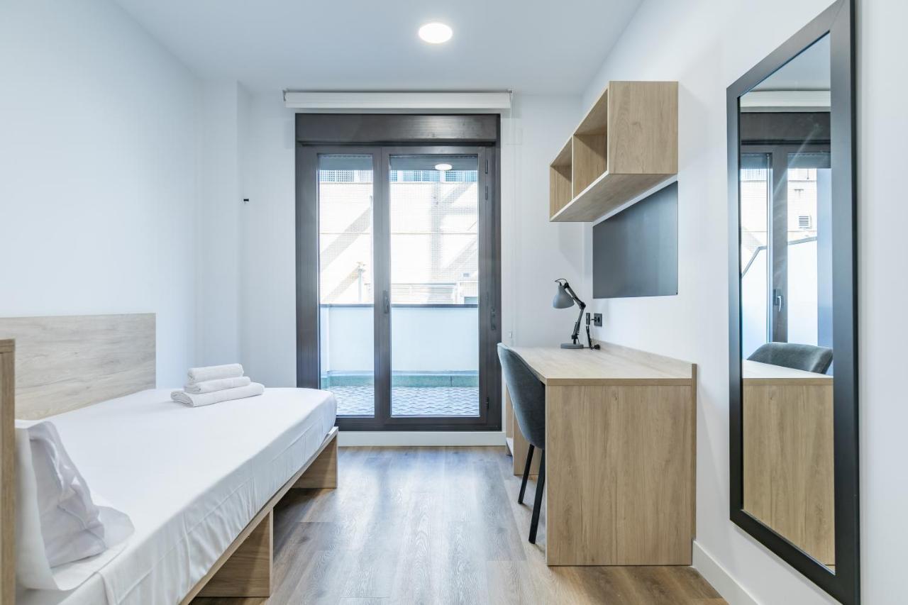 מדריד Micampus Xaudaro Student Residence מראה חיצוני תמונה