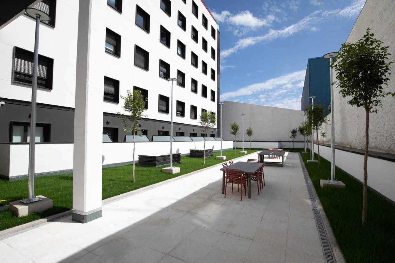 מדריד Micampus Xaudaro Student Residence מראה חיצוני תמונה